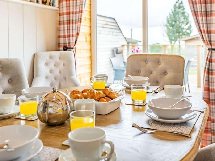 Stags Barn Saxon Maybank Шерборн Екстер'єр фото